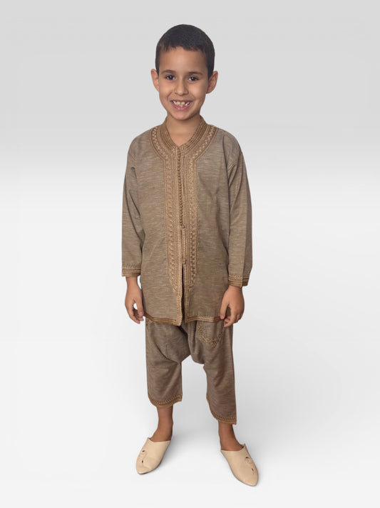 Jabador garçon marron